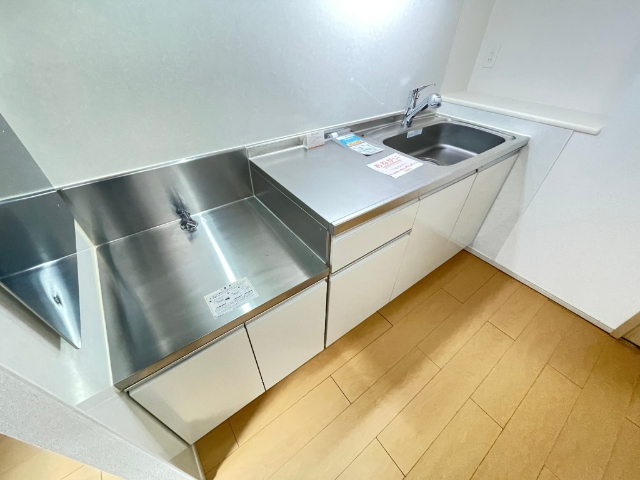 キッチン　広く使えるキッチンです