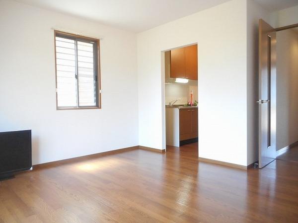 居室・リビング　明るい室内！