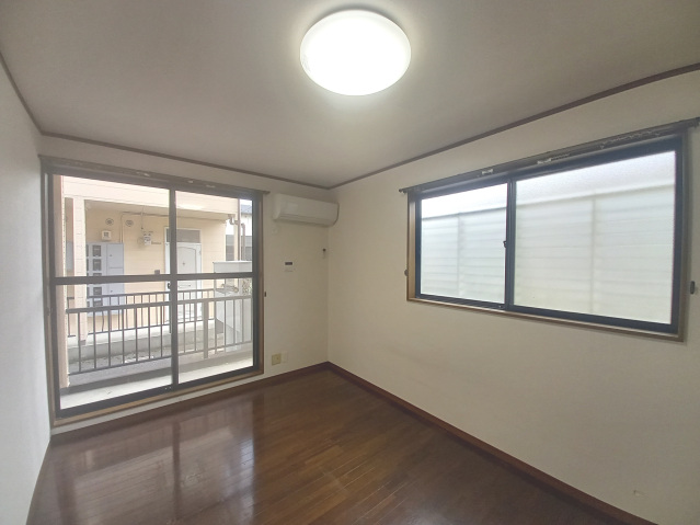 居室・リビング　他号室の写真です。