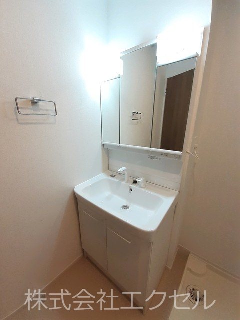 洗面設備　独立洗面台です。