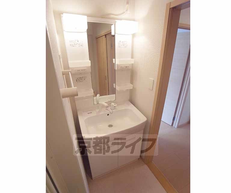 洗面設備　シャンプードレッサーです。