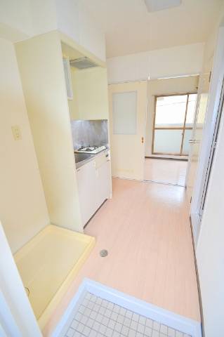 玄関　明るい室内