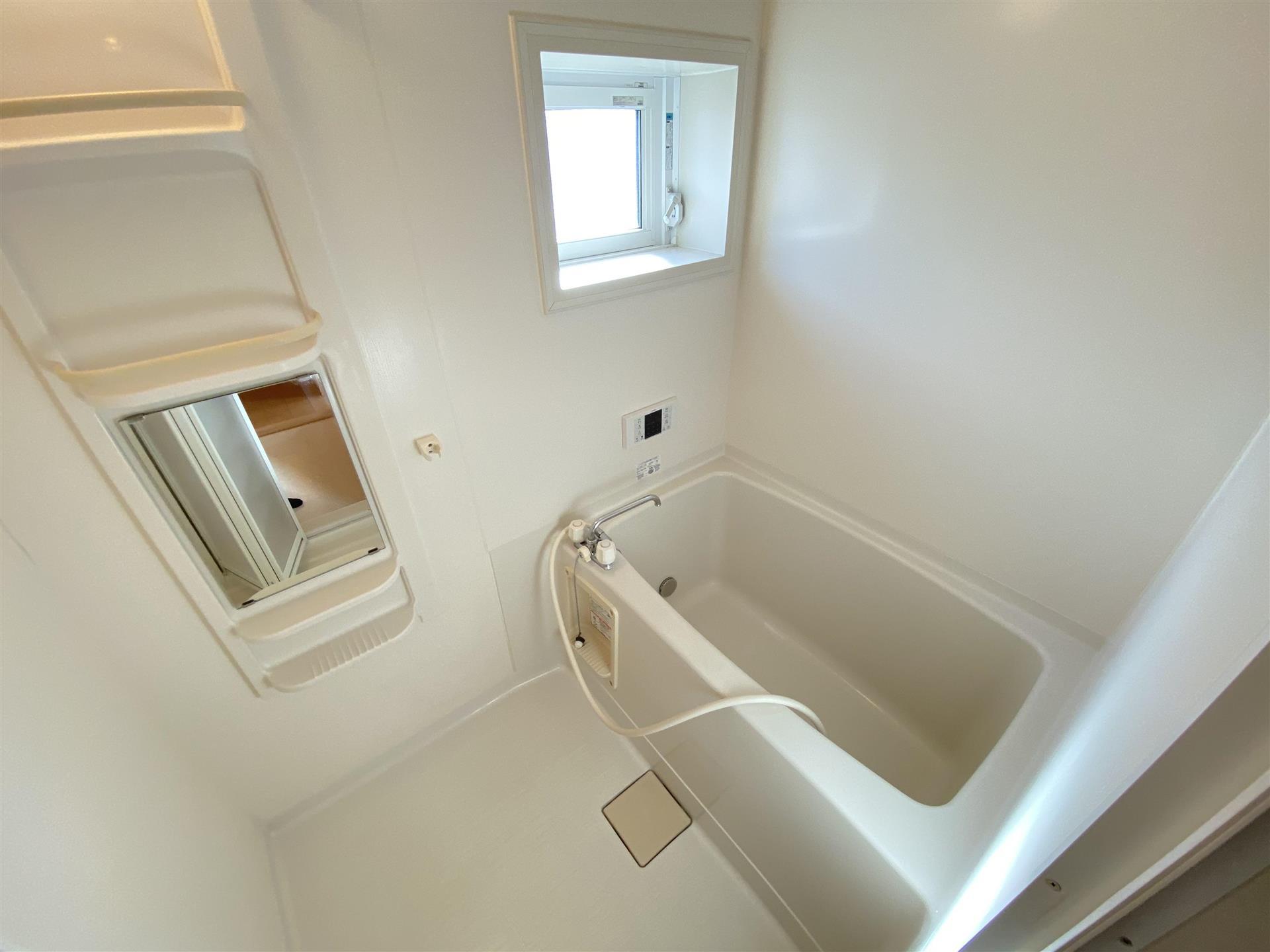 バス・シャワールーム　浴室