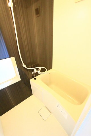 バス・シャワールーム　同タイプ参考写真です。