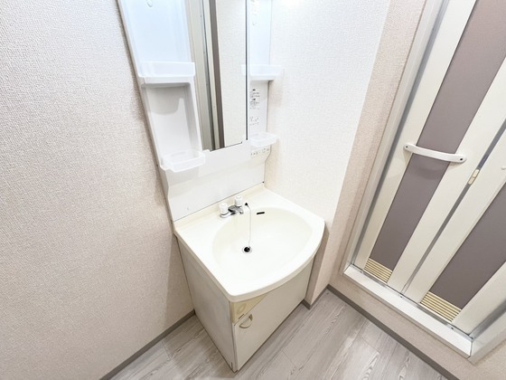 洗面設備　洗髪洗面化粧台