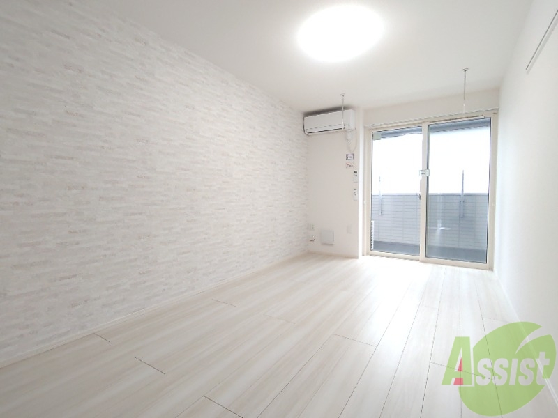 居室・リビング　８帖のリビングになります。伸び伸び出来そうですね。