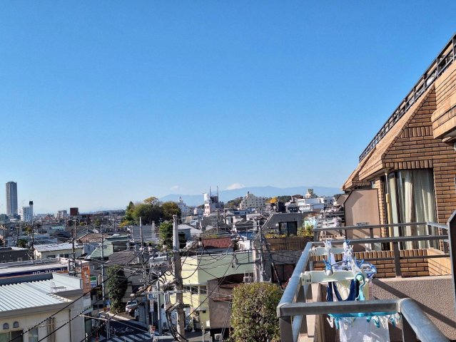 眺望　晴れた日は富士山も見えます