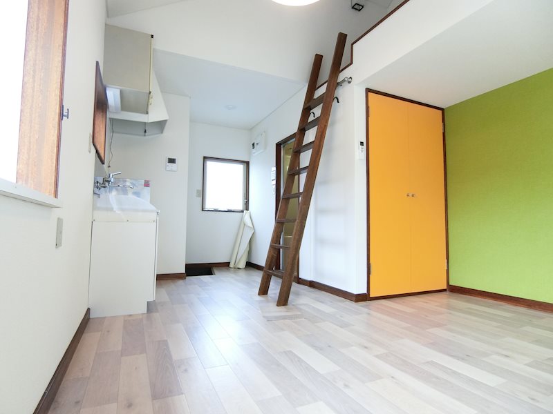 居室・リビング　別号室の参考写真です。