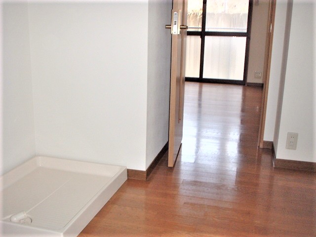 その他設備　洗濯機置き場