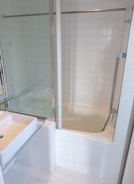 バス・シャワールーム　他部屋参考写真です。