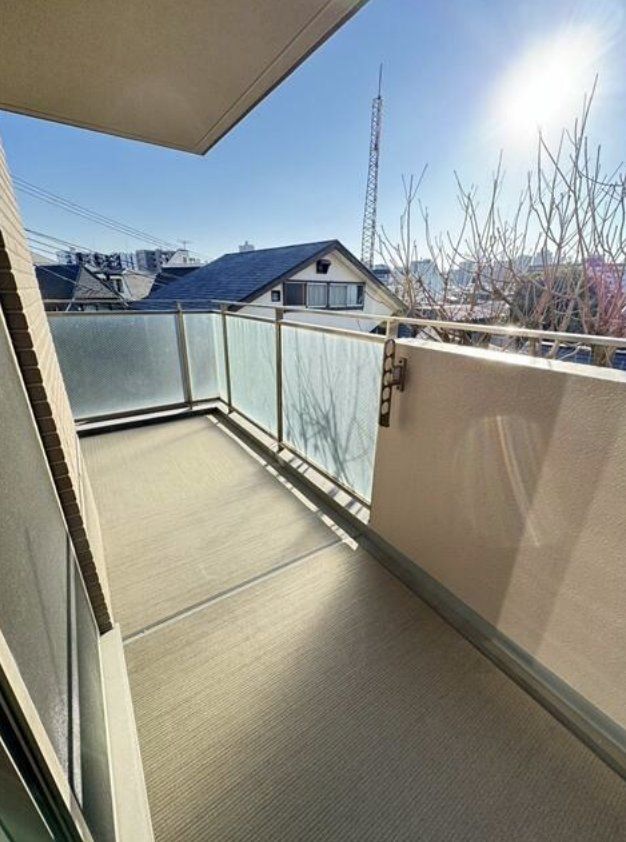 バルコニー　バルコニー