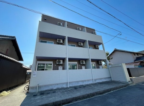 建物外観　外観　オートロック付　光インターネット無料