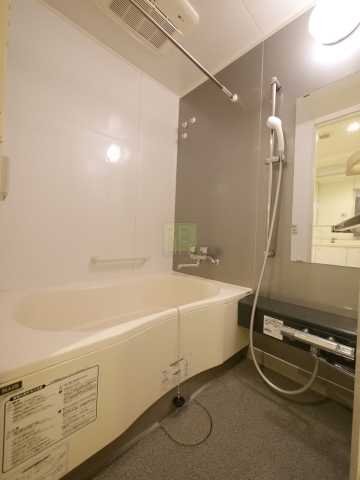 バス・シャワールーム　ナーベルお茶の水の風呂