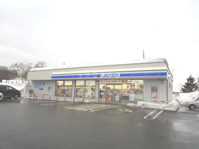 コンビニ　ローソン日の出店（コンビニ）まで450m