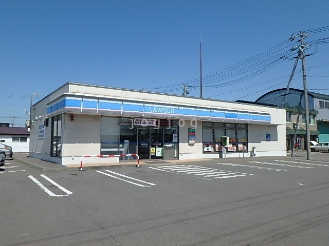 コンビニ　ローソン苫小牧船見町店（コンビニ）まで375m