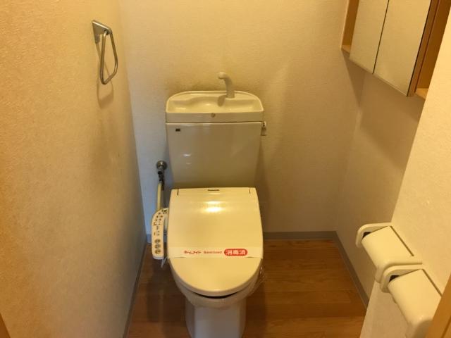 トイレ　シャワー付トイレ