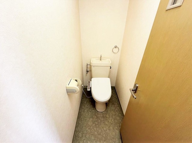 トイレ　コンパクトで使いやすいトイレです
