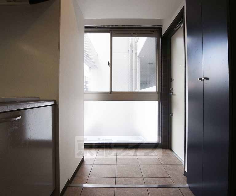 玄関　広い玄関スペース。