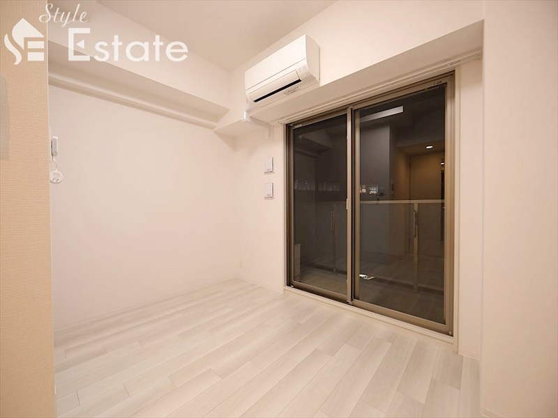 居室・リビング　内装