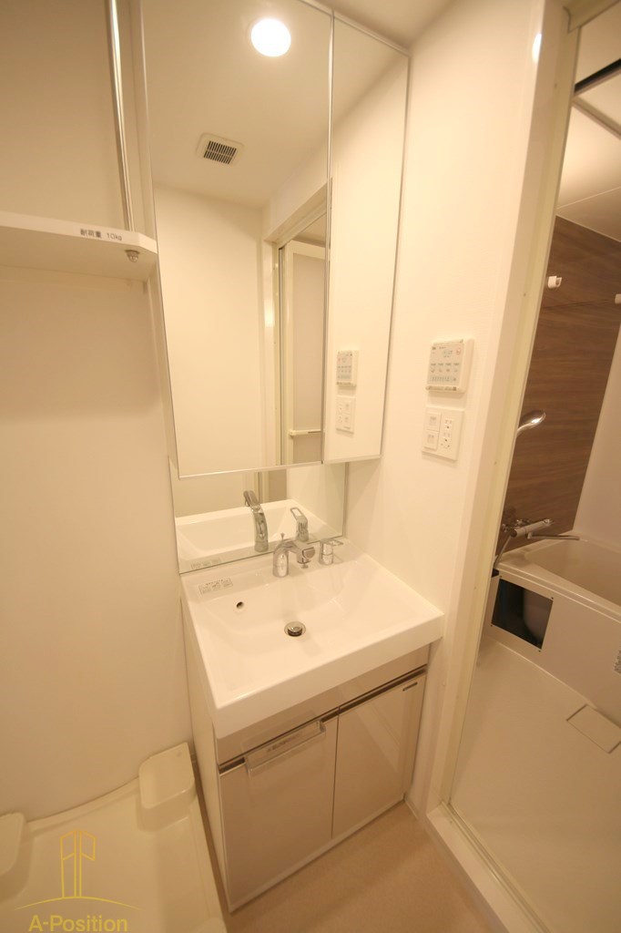 洗面設備　エスリードレジデンス大阪福島シティクロス