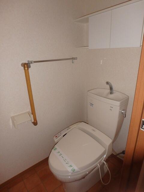 トイレ　ゆったりとした空間のトイレです