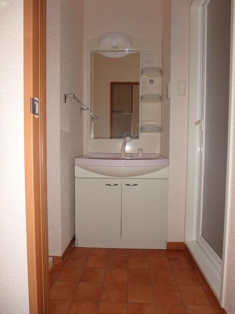 洗面設備　洗面所です