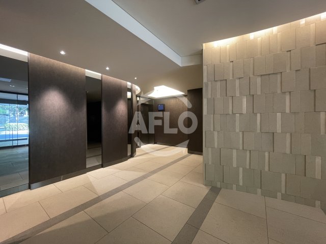 ロビー　ザ・パークハビオ江坂公園　ロビー