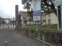 小学校　上峰小学校（小学校）まで642m