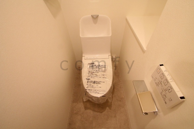 トイレ　ウォシュレット付きトイレ