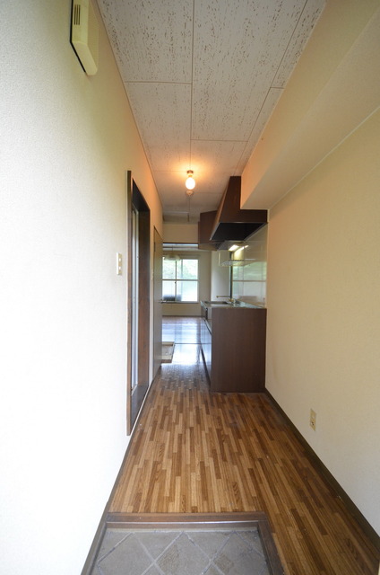 玄関　★玄関周りも窮屈になりません★