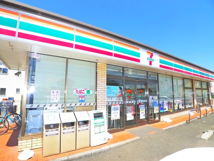 コンビニ　セブンイレブン（コンビニ）まで100m