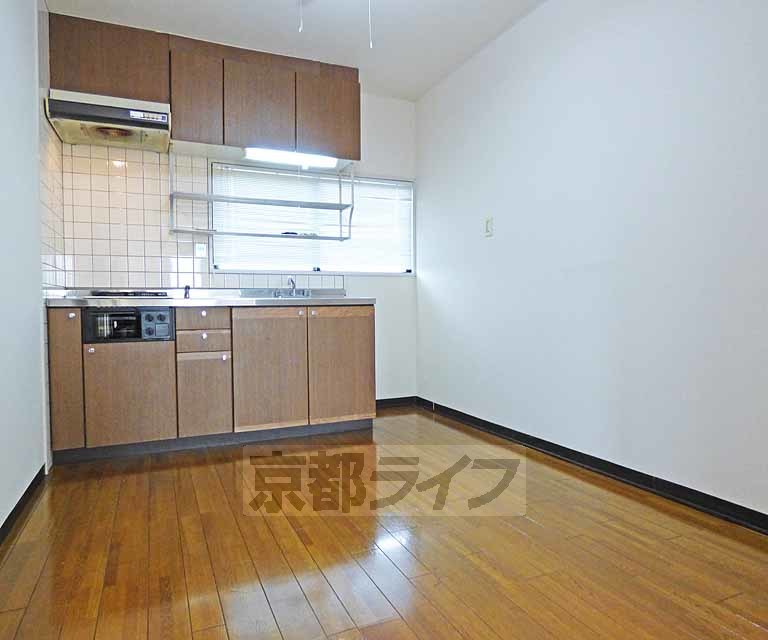 居室・リビング　広いリビングです。