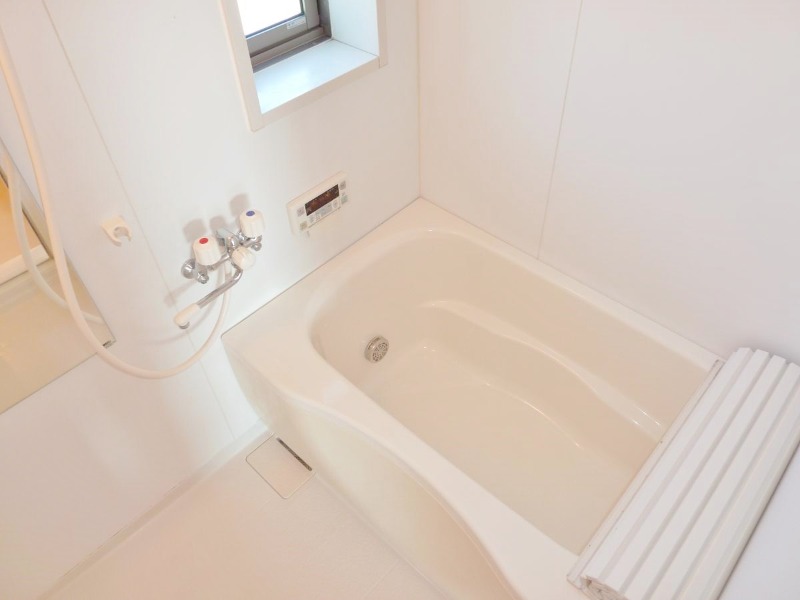 バス・シャワールーム　図面と現状に相違がある場合には現状を優先