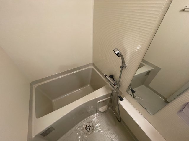 バス・シャワールーム　参考写真（同物件別部屋）