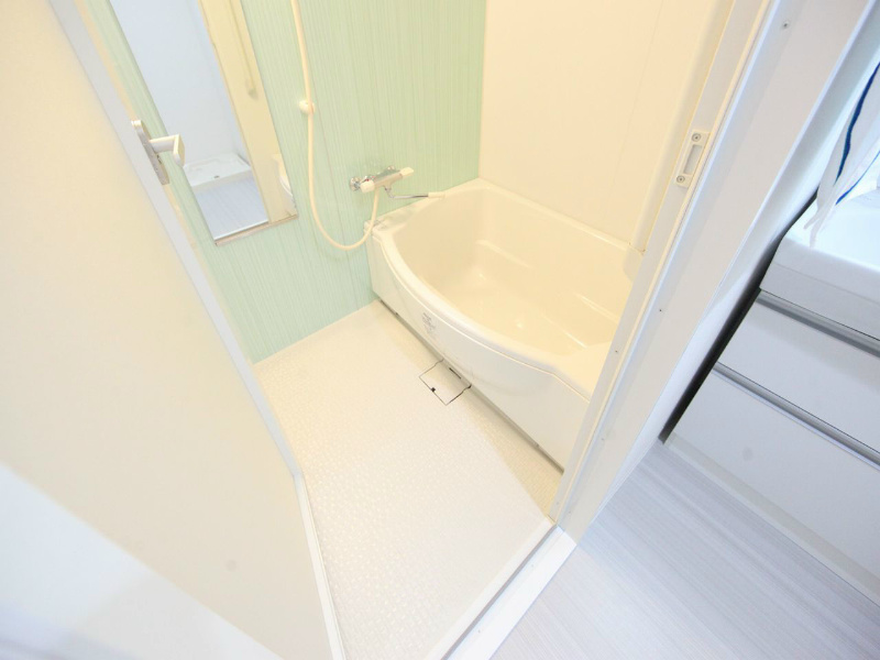 バス・シャワールーム　浴室暖房乾燥機付　24時間換気機能付バスルーム