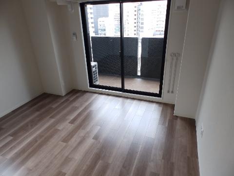 居室・リビング　室内