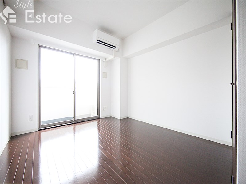 居室・リビング　内装