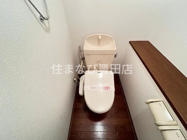 名鉄西尾線 南安城駅 徒歩12分 2階建 築24年のトイレ写真
