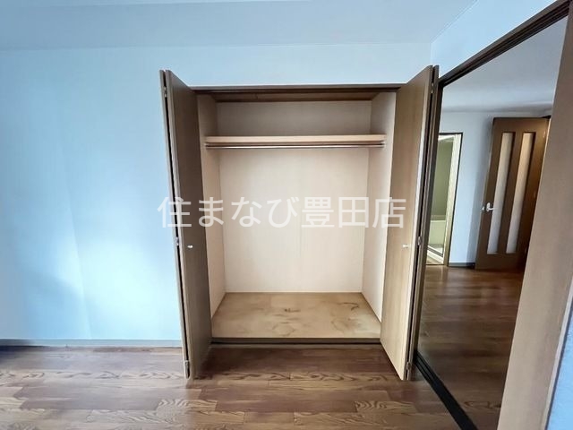 名鉄西尾線 南安城駅 徒歩12分 2階建 築24年の内装写真