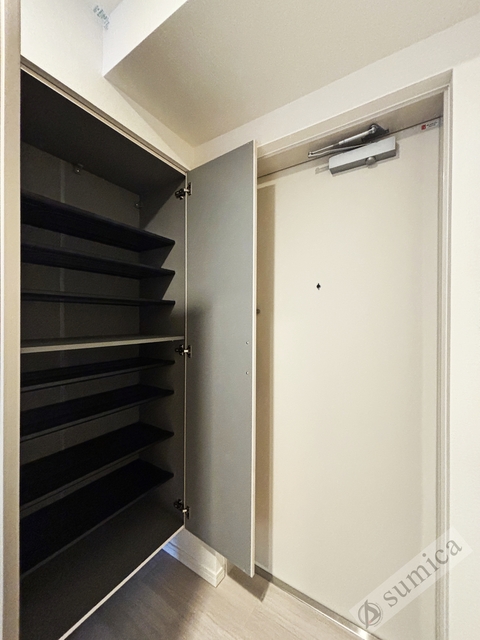 玄関　大容量シューズボックス♪♪