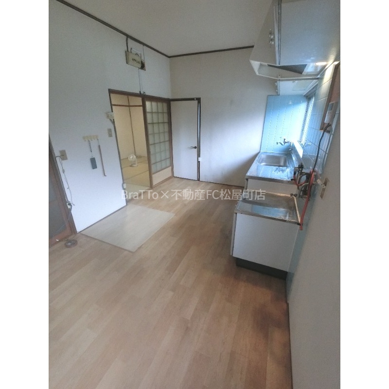 居室・リビング　リビング