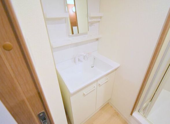 洗面設備　シャンプードレッサーです☆