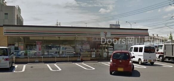 コンビニ　セブンイレブン岡山洲崎3丁目店（コンビニ）まで165m