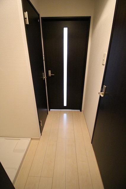 玄関　※別室参照