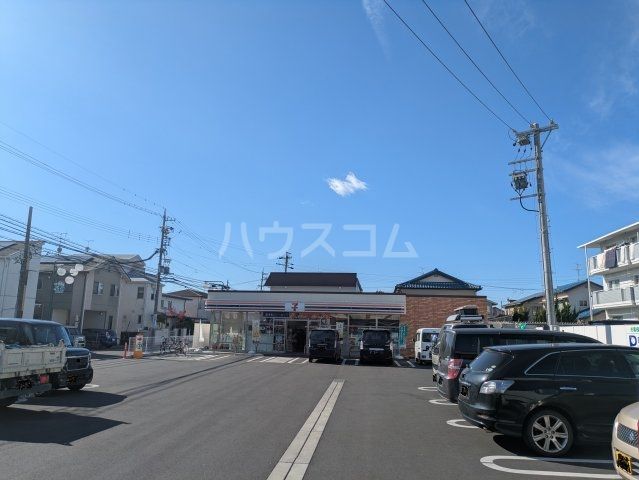 コンビニ　セブンイレブン静岡瀬名店（コンビニ）まで1004m