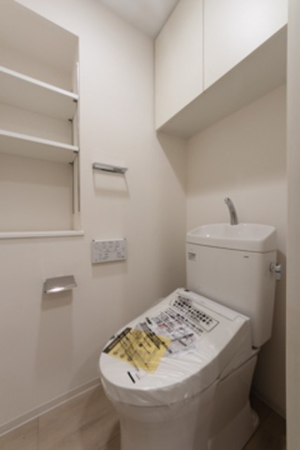 トイレ　別部屋参考写真