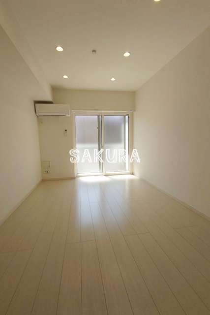 居室・リビング　使いやすい形の為、レイアウトを楽しめます♪