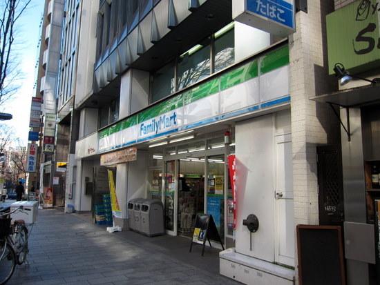 コンビニ　ファミリーマート渋谷児童会館前店（コンビニ）まで116m