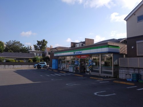コンビニ　ファミリーマート 西東京南町店（コンビニ）まで489m