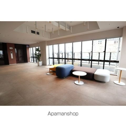 ロビー　ロビー